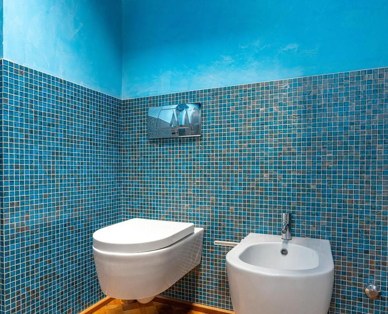 Apartamento Dimora De' Poeti - 250 Square Meters Attic With Jacuzzi Bolonia 0*,  Italia